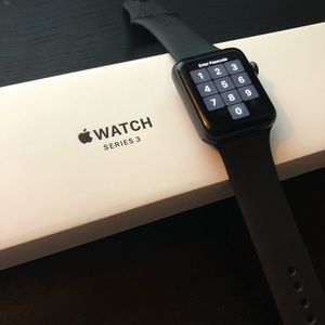 iWatch Series 3
